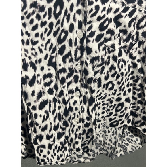 Victoria's Secret Women's XS Leopard Print Button-Up Pajama Sleep Shirt Top - Picture 5 of 7